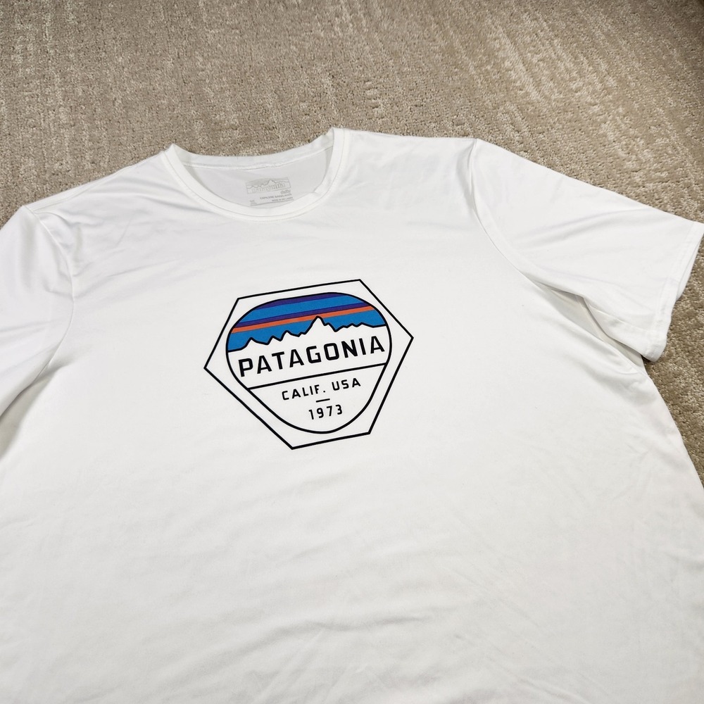 Patagonia Capilene Cool Daily Shirt Men XL White Quick Dry Gorpcore Outdoor